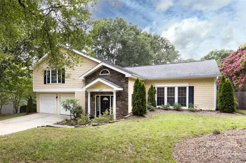 4609 Quail Canyon Dr, Charlotte, NC 28226