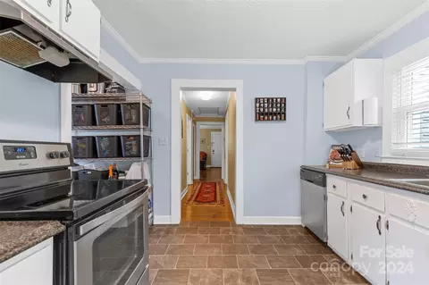 Entry Way - 607 Deese St, Monroe, NC 28112 photo 1 of 4
