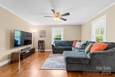Living - 607 Deese St, Monroe, NC 28112 photo 1 of 3