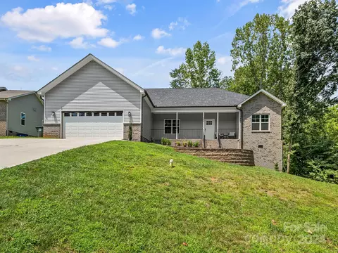 506 Aberdeen Nw St NW, Conover, NC 28613