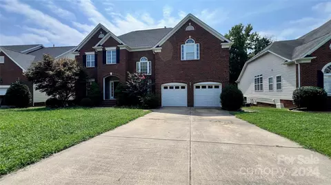 1621 Copperplate Rd, Charlotte, NC 28262