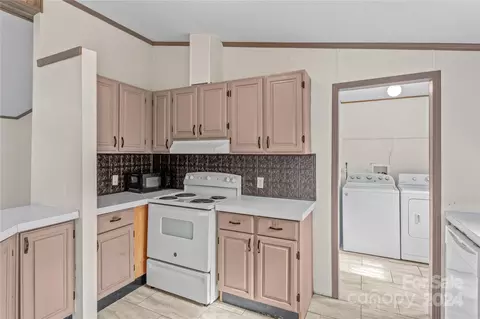 818 Jackson Rd, Fletcher, NC 28732 photo 10