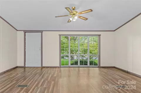 818 Jackson Rd, Fletcher, NC 28732 photo 4
