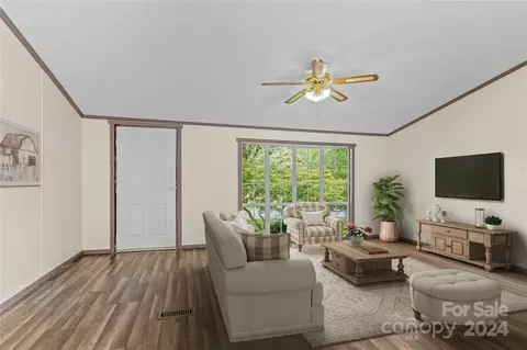 818 Jackson Rd, Fletcher, NC 28732 photo 3
