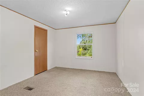 818 Jackson Rd, Fletcher, NC 28732 photo 20