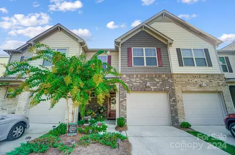 333 Kennebel Pl, Fort Mill, SC 29715