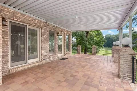 Exterior - 1717 Benjamin Dr, Salisbury, NC 28146 photo 6 of 6