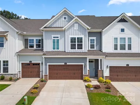 8018 Houser St, Cornelius, NC 28031