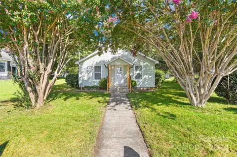 604 S Zion St, Landis, NC 28088
