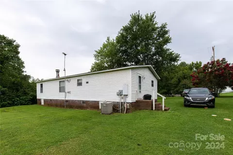 250 Sorrel Ln, Troutman, NC 28166
