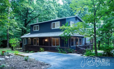 6 Raintree Ln, Arden, NC 28704
