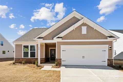 888 Exeter Dr, Sherrills Ford, NC 28673
