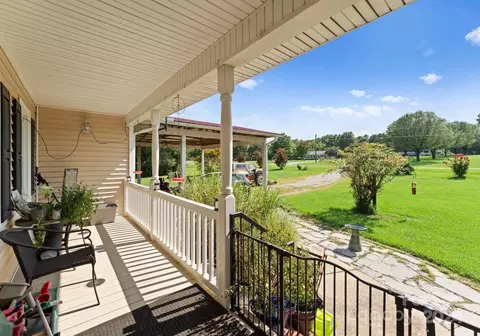 2445 Sloop Rd, Mount Ulla, NC 28125 photo 4