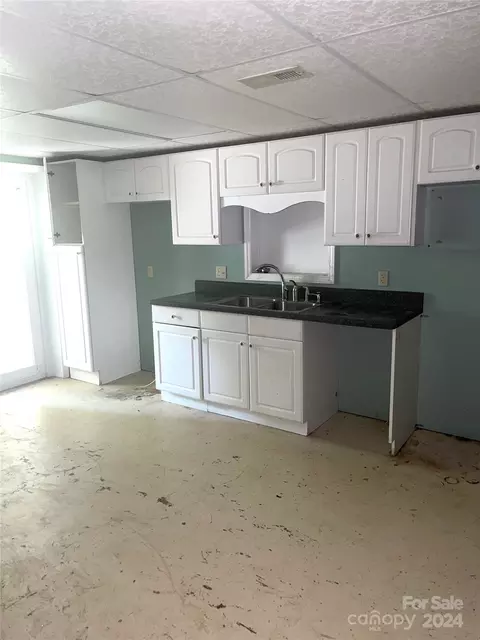 590 Gee Dr, Kannapolis, NC 28081 photo 15