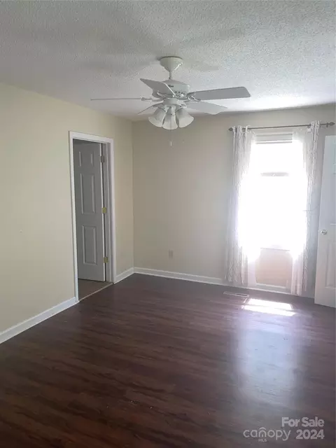 590 Gee Dr, Kannapolis, NC 28081 photo 9