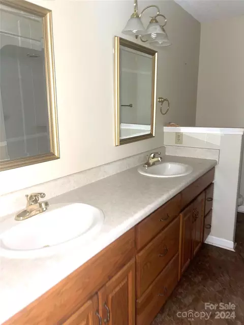 590 Gee Dr, Kannapolis, NC 28081 photo 11