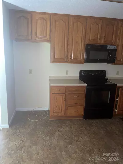 590 Gee Dr, Kannapolis, NC 28081 photo 7