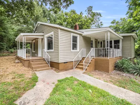 332 Holmes St, Shelby, NC 28152