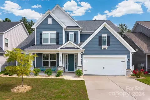 14145 Fiddlers Run Dr, Charlotte, NC 28278