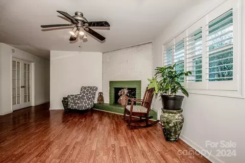 Living - 207 Central Heights Dr, Concord, NC 28025 photo 3 of 3
