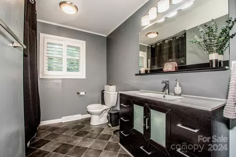 Bath - 207 Central Heights Dr, Concord, NC 28025 photo 2 of 2