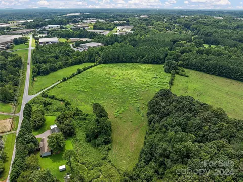 1612 Portion Rd, Conover, NC 28613 photo 7