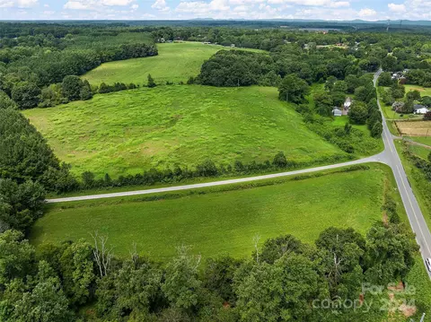 1612 Portion Rd, Conover, NC 28613 photo 3