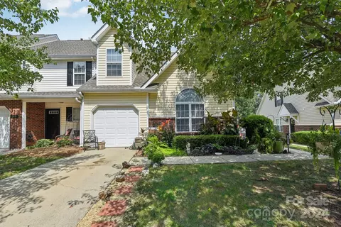 113 Arlington Downs Blvd, Matthews, NC 28104