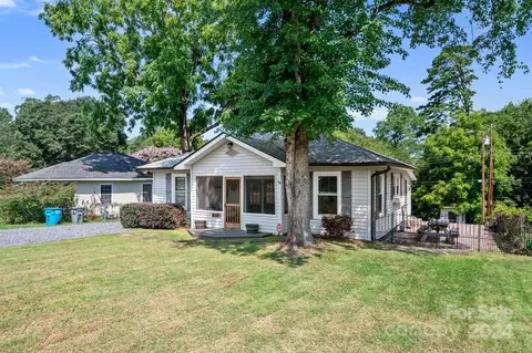 329 Linestowe Dr, Belmont, NC 28012