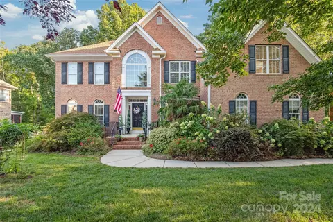 6120 Abergele Ln, Matthews, NC 28104