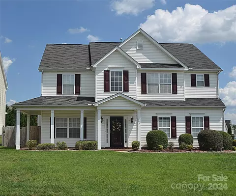505 Clearwater Nw Dr NW, Concord, NC 28027