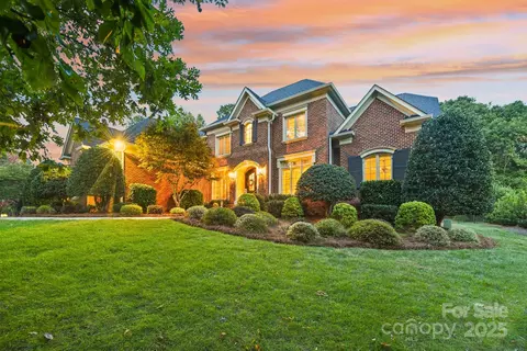 7025 Willow Trace Ln, Weddington, NC 28104