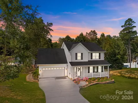204 N Kayla Dr, Salisbury, NC 28146