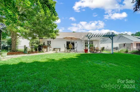 212 Chestnut Ave, Tega Cay, SC 29708 photo 26