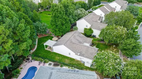212 Chestnut Ave, Tega Cay, SC 29708 photo 36