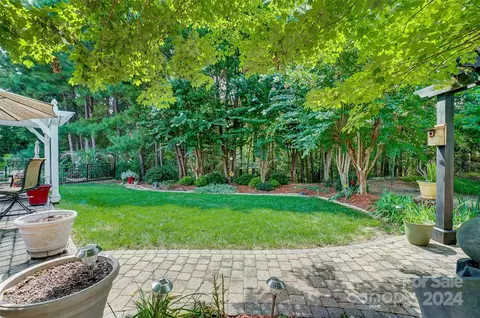 212 Chestnut Ave, Tega Cay, SC 29708 photo 29