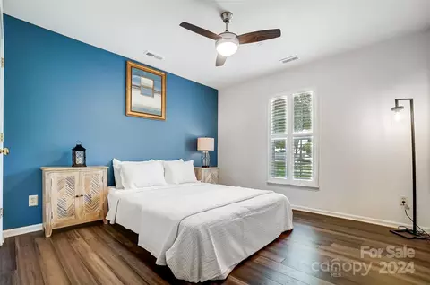 212 Chestnut Ave, Tega Cay, SC 29708 photo 17