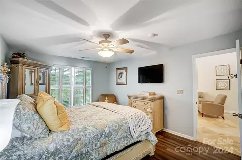 212 Chestnut Ave, Tega Cay, SC 29708 photo 12
