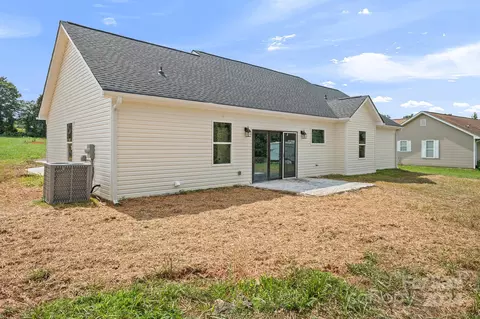 166 Tranquility 24 Ln #24, Harmony, NC 28634 photo 4