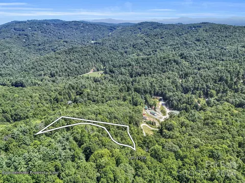 Evans Road, Hendersonville, NC 28739
