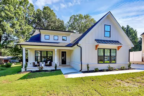 21307 Pecan St, Cornelius, NC 28031