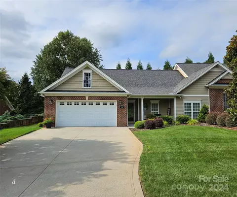 106 Abbington Ln, Shelby, NC 28150