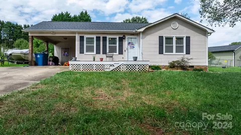 2190 Angle Dr, Conover, NC 28613