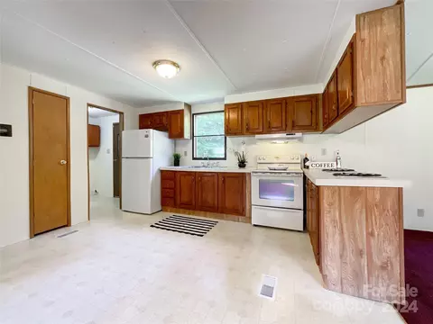 2458 Ridgecrest Dr, Stanley, NC 28164 photo 20