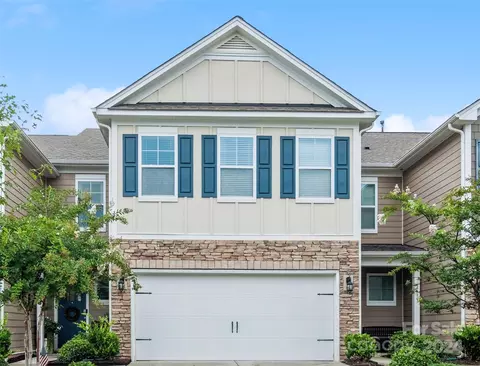 2433 Palmdale Walk Dr, Fort Mill, SC 29708
