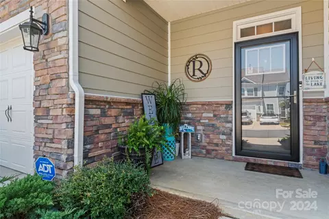 310 Bulrush Rd, Clover, SC 29710 photo 3