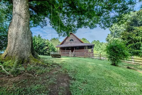 3346 Clarks Chapel Rd, Lenoir, NC 28645