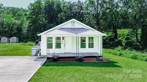 256 N Broadway St, Forest City, NC 28043