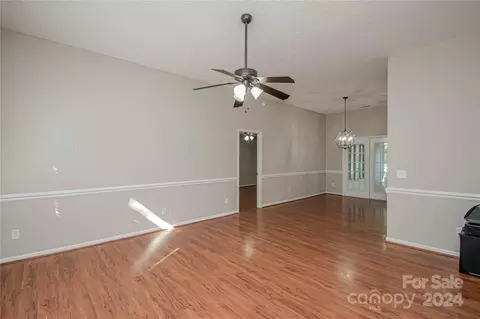 Living - 2010 Wilson Ave, Monroe, NC 28110 photo 1 of 5