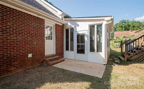 Exterior - 2010 Wilson Ave, Monroe, NC 28110 photo 3 of 8